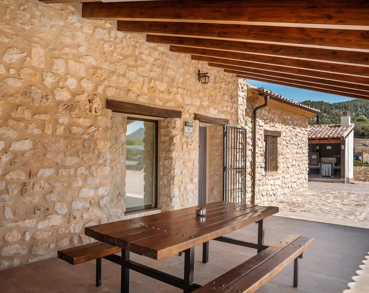 Patio porche.jpg.avif